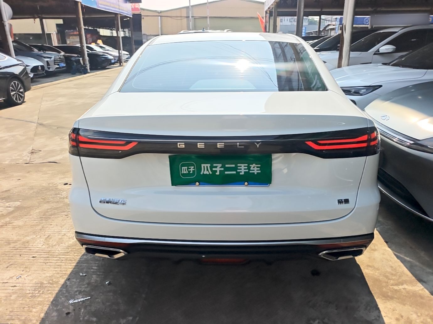 Geely Auto Emgrand 2026 Model 5th Generation 1.5L CVT Luxury Edition — снимка 5