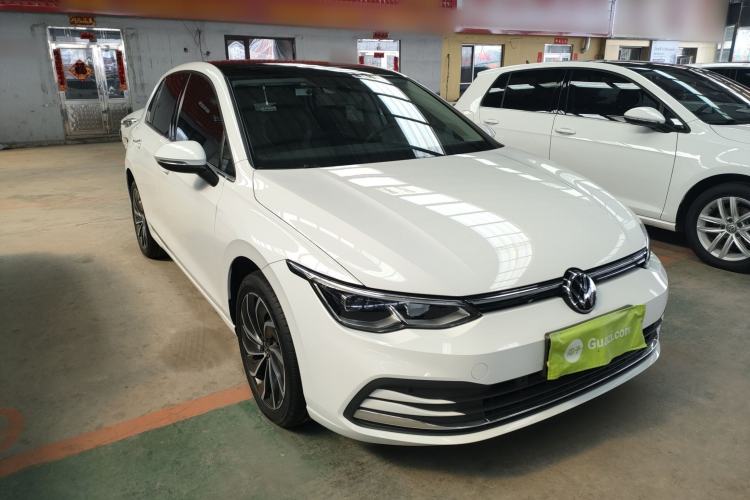 Used Volkswagen Golf 2023 Facelift 280TSI DSG Pro Front Right 45 Deg