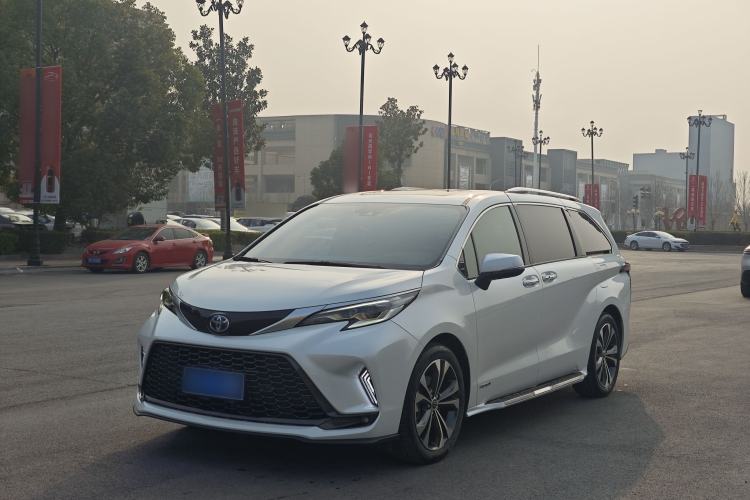 Used Toyota Granvia 2022 2.5L Hybrid Flagship Edition