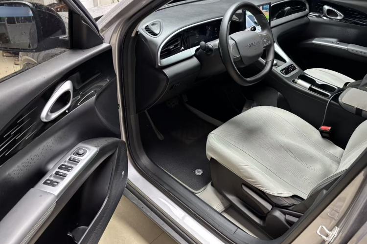 Used Geely Galaxy Geome 2025 310km Youth Edition Driver Seat