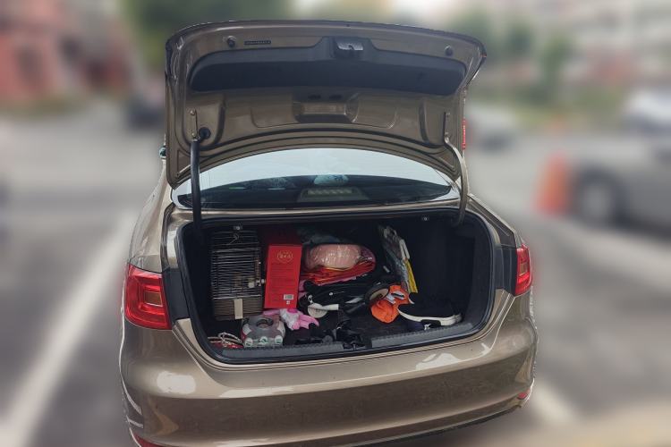 Used Volkswagen Sagitar 2014 Revised Version 1.4TSI Automatic Luxury Edition