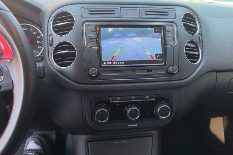 Used Volkswagen Tiguan L 2017 300TSI Automatic Two-Wheel Drive Silk Road Luxury Edition