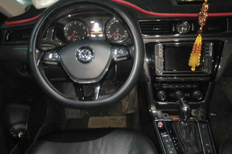 Used Volkswagen Passat 2016 330TSI DSG Prestige Edition
