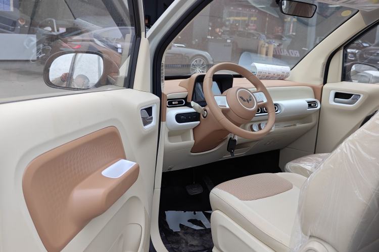 Used Wuling Hongguang MINIEV 2024 3rd Generation 215km Youth Edition