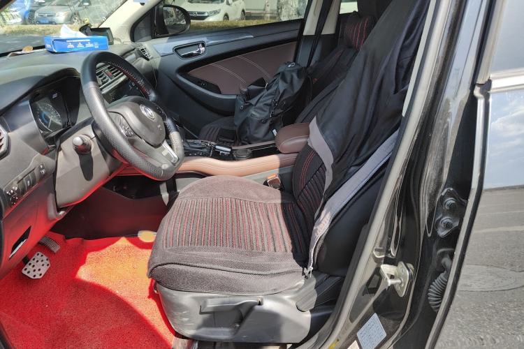 Used Dongfeng Fengon 580 2017 1.5T CVT Luxury Model
