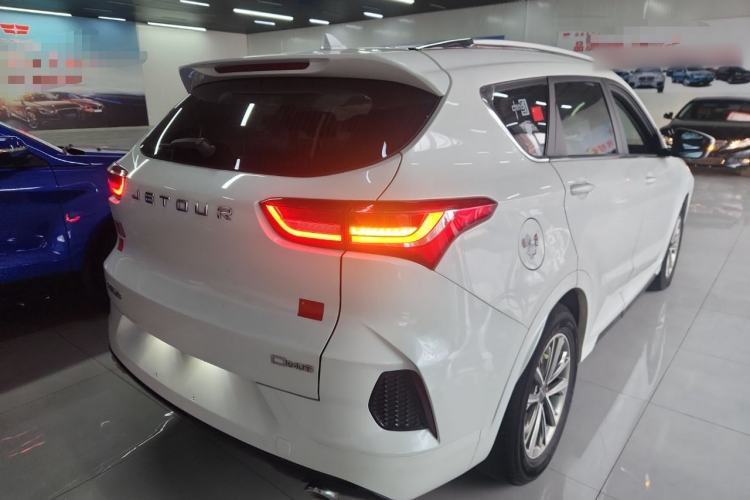 Used JETOUR X70 2020 1.5T DCT YueXing Edition 5 Seats
