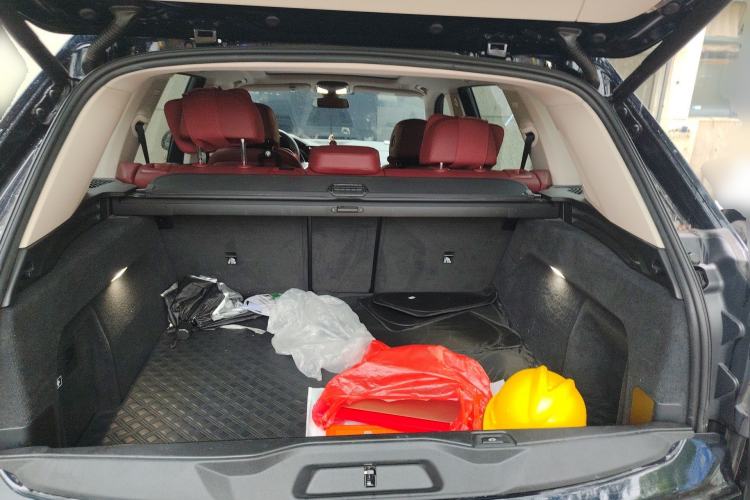 Used BMW X5 2022 xDrive 30Li Luxury M Sport Package