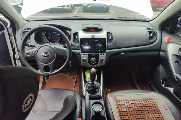 Used Kia Forte 2014 1.6L MT GL