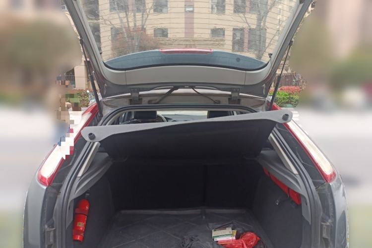 Used Ford Focus 2011 Hatchback 1.8L Manual Comfort Model
