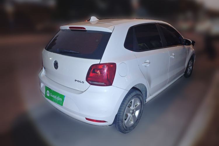 Used Volkswagen Polo 2016 1.4L Manual Fashion Model