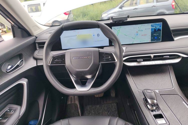 Used Venucia V 2021 260T Idol Edition
