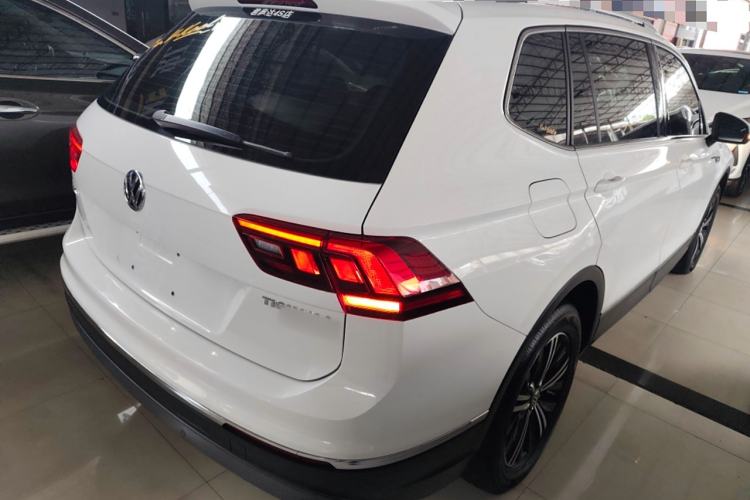 Used Volkswagen Tiguan L 2019 Updated Version 330TSI Automatic Two-Wheel Drive Panoramic Comfort Edition China VI Standard