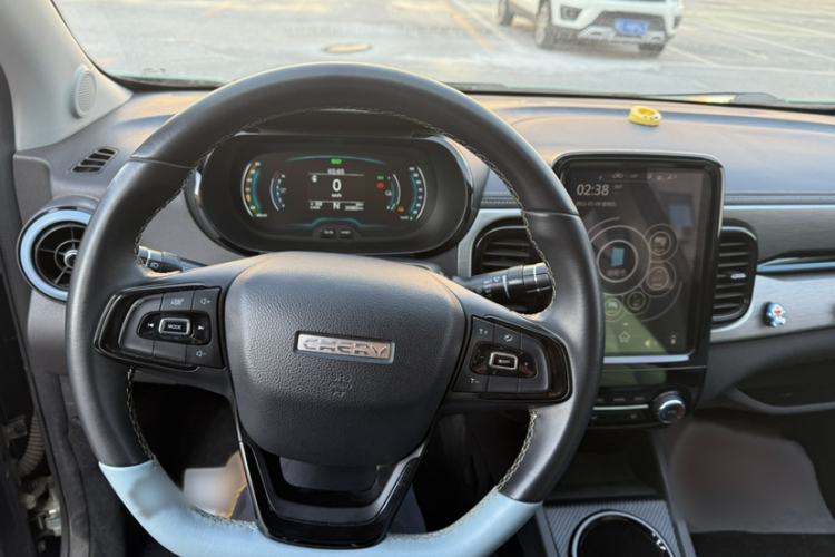 Used Chery Little Ant 2022 Sweet Pink Edition Low-Sugar Version Lithium Iron Phosphate 29.2 kWh 30 kW 301 km