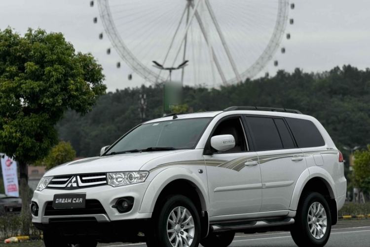 Used Mitsubishi Pajero Sport 2013 3.0L Automatic Two-Wheel Drive Luxury Edition