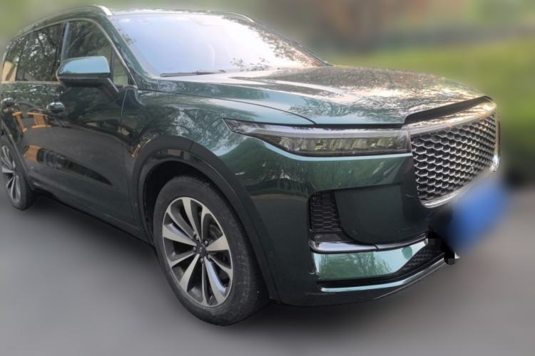 Used Li Auto ONE 2021 Extended-Range 6-Seater Version Front Right 45 Deg