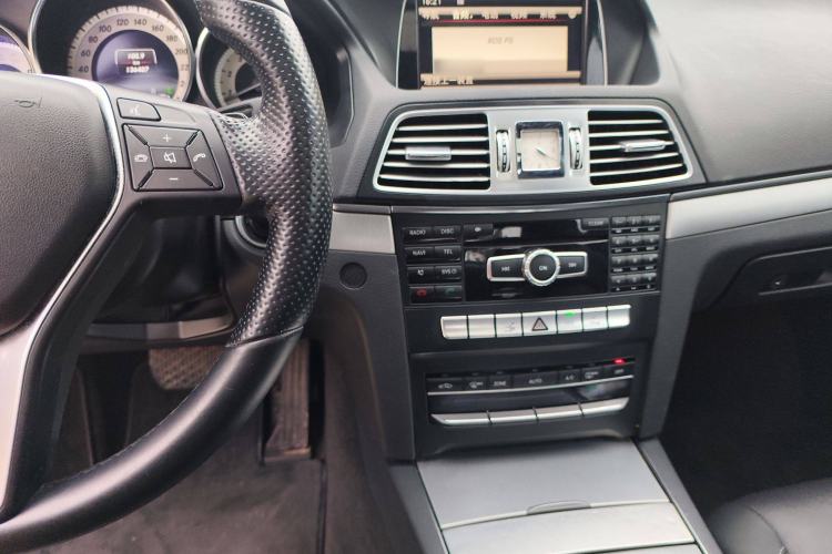 Used Mercedes-Benz E-Class (Import) 2014 E 260 Coupe