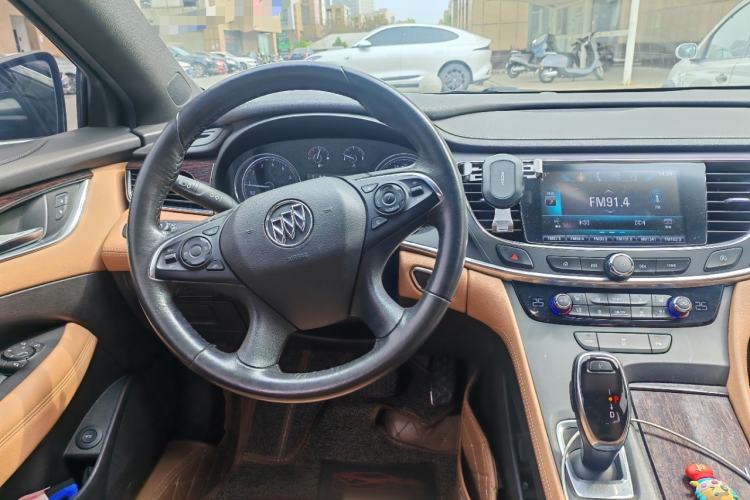 Used Buick LaCrosse 2016 20T Elite Edition Steering Wheel