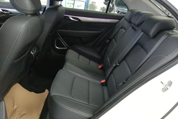 Used Geely Auto Emgrand 2019 Leading Edition 1.5L CVT Upward-Connected Model China VI Standard
