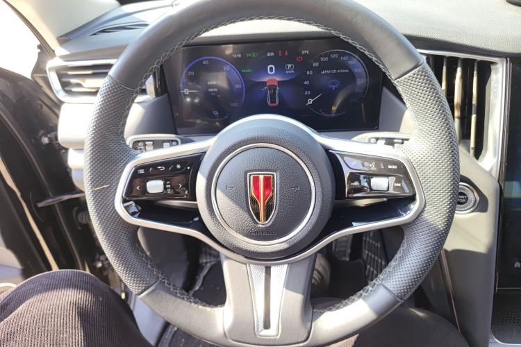 Used Hongqi HS7 PHEV 2024 2.0T PHEV Four-Wheel Drive Flagship Edition 6 Seats
