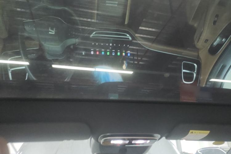 Used Rising R7 2023 Rear-Drive Screen King Pro Edition
