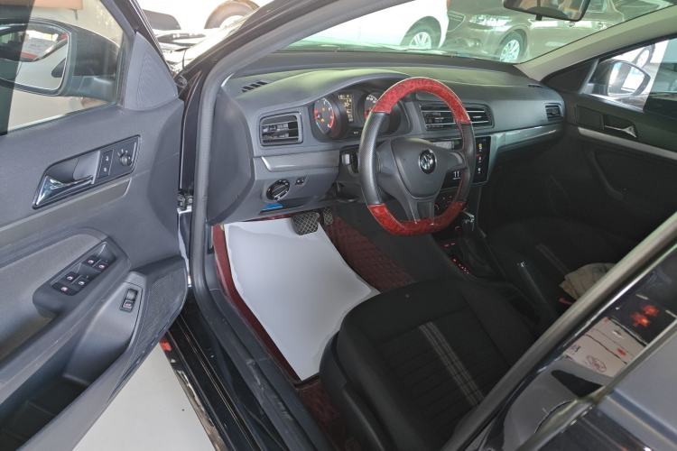 Used Volkswagen Lavida 2019 Lavida Start 1.5L Automatic Trendy Version China VI Standard