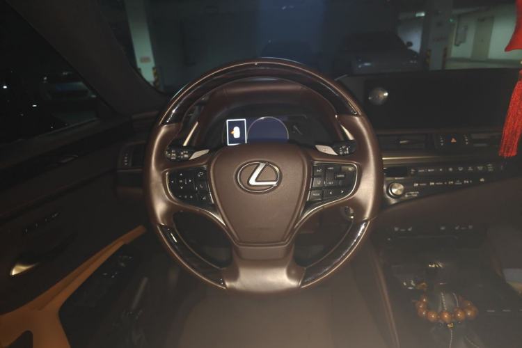 Used Lexus ES 2020 200 Luxury Edition
