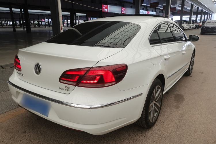 Used Volkswagen FAW-Volkswagen CC 2016 1.8TSI Prestige Model Rear Right 45 Deg