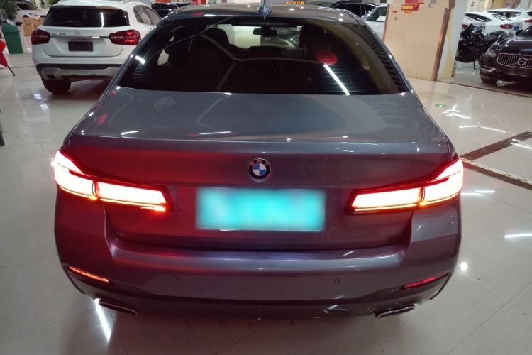 Used BMW 5 Series (Import) 2022 525i M Sport Package
