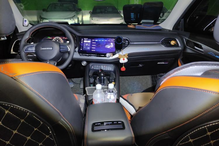 Used Haval F7x 2021 2.0T All-Wheel-Drive Intelligent Performance Version Center Console