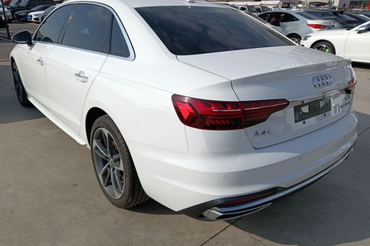 Used Audi A4L 2020 40 TFSI Fashionable and Elegant Model Exterior 2
