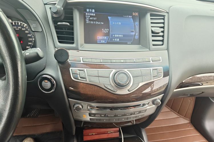 Used Infiniti QX60 2014 2.5 S/C Hybrid Two-Wheel Drive Excellence Edition
