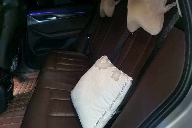 Used BMW X3 2018 xDrive28i Luxury Package China VI Emission Standard Left Rear Seat