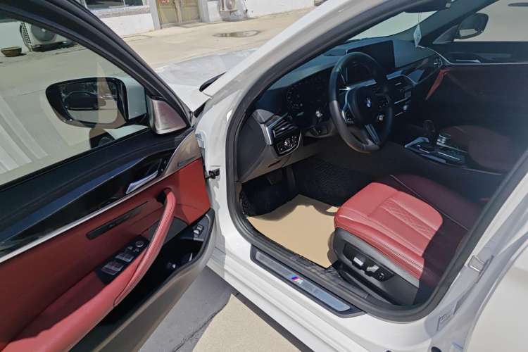 Used BMW 5 Series 2021 525Li M Sport Package