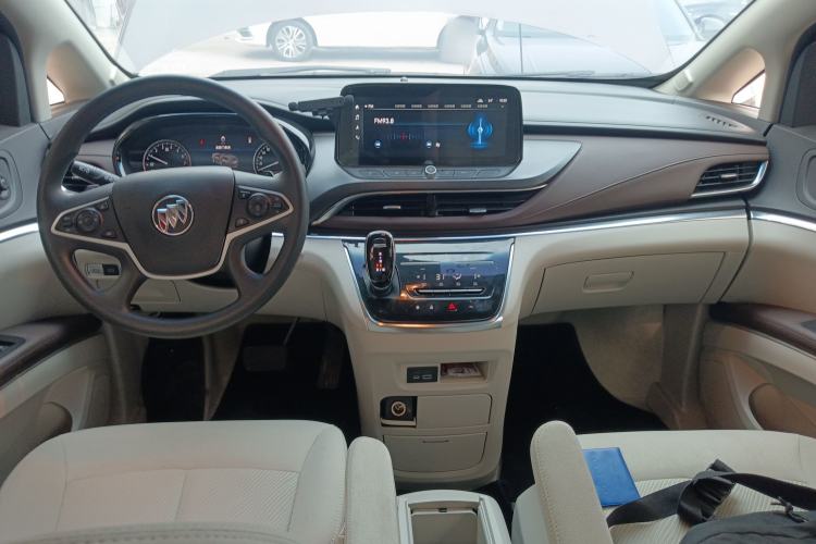 Used Buick GL8 2023 Land Executive Class Smart Enjoyment Model
