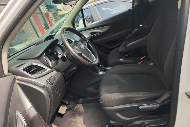 Used Buick Encore 2013 1.4T Automatic Two-Wheel Drive Elite Model Left Front Seat