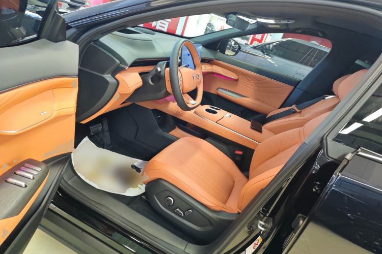 Used Deepal S07 2025 215Max Huawei Qiankun Intelligent Driving ADS SE Range-Extended Version