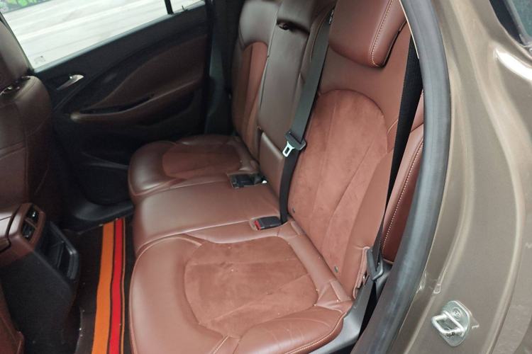 Used Buick Envision 2014 28T Four-Wheel Drive Elite Model Left Rear Seat