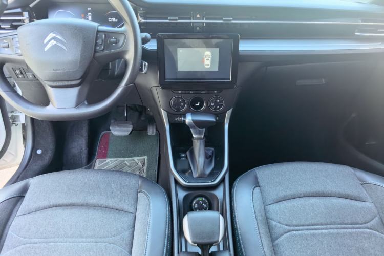 Used Citroen C3-XR 2021 190THP DCT ZhiShang Edition Interior 3