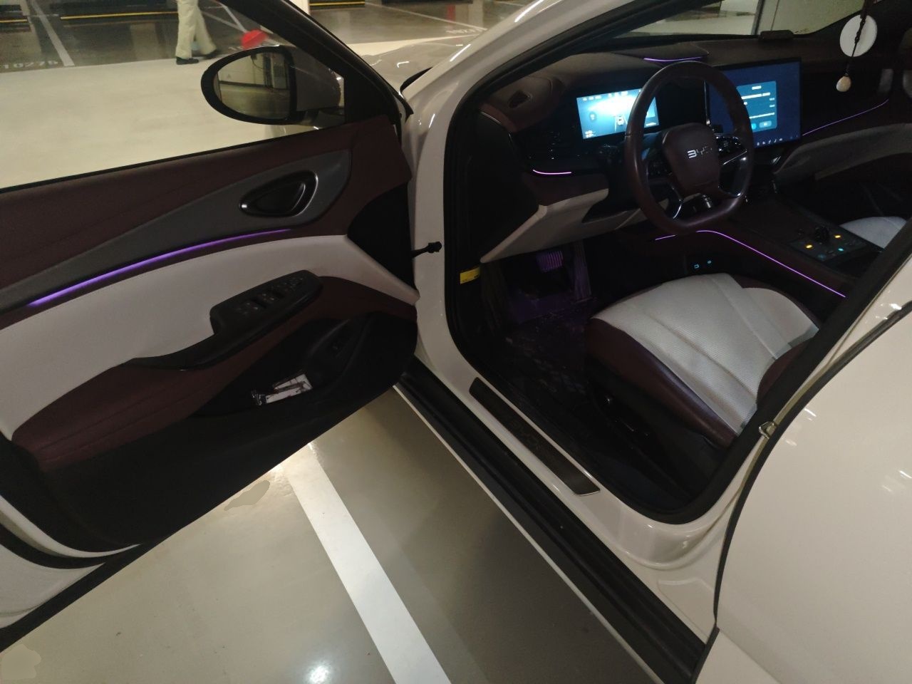 BYD Seal 07 DM-i 2025 DM-i 1.5L 125km Luxury Model — снимка 16