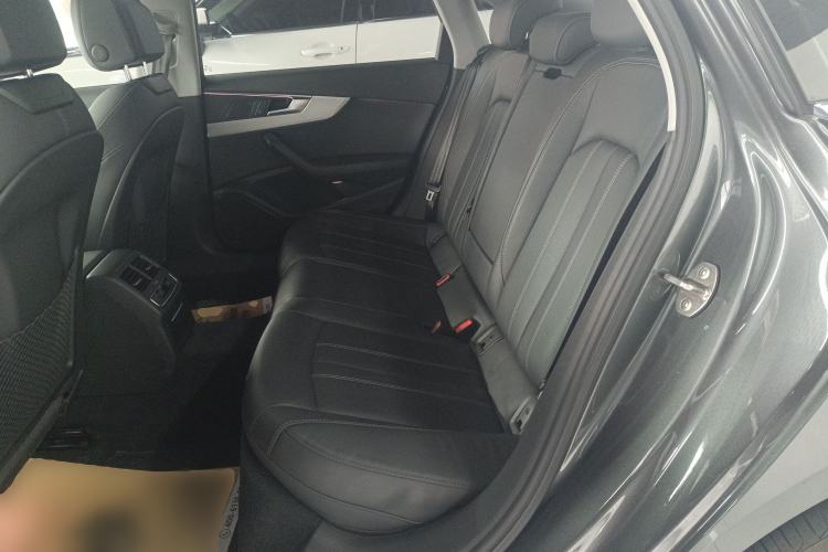 Used Audi A4L 2020 40 TFSI quattro Luxury Dynamic Model