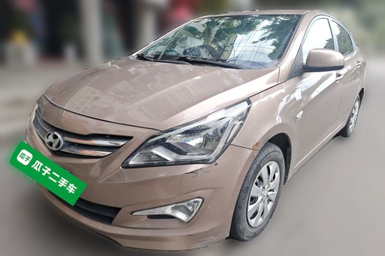 Used Hyundai Verna (older generation) 2014 1.4L Manual Smart GLS Trim