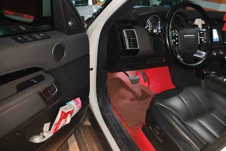 Used Land Rover Discovery 2019 3.0 SC V6 SE