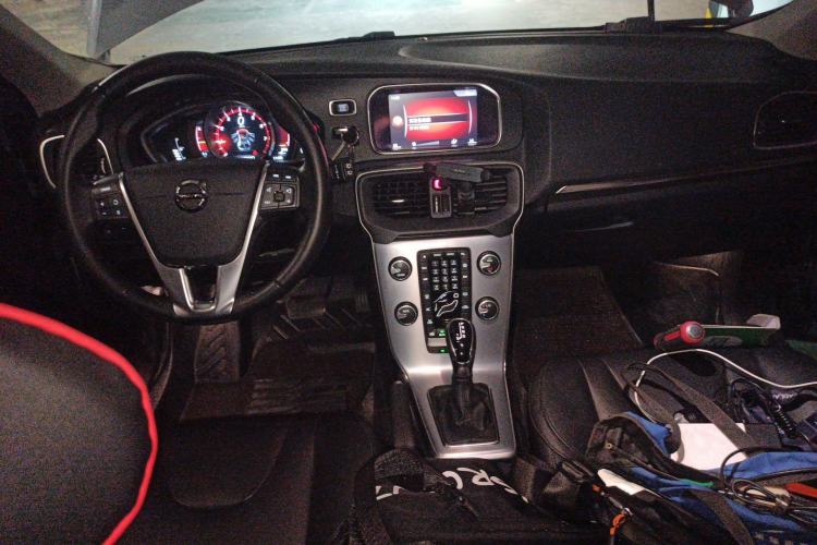 Used Volvo V40 2018 T3 Zhiya Edition
