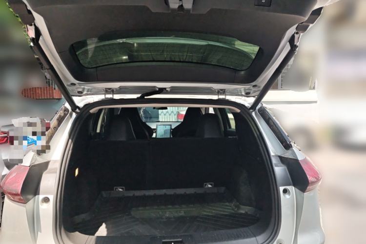 Used XPeng G3 2019 Enjoy Edition Trunk