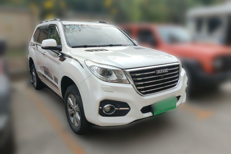 Used Haval H9 2017 2.0T Gasoline 4x4 Premium 5-Seater Front Right 45 Deg