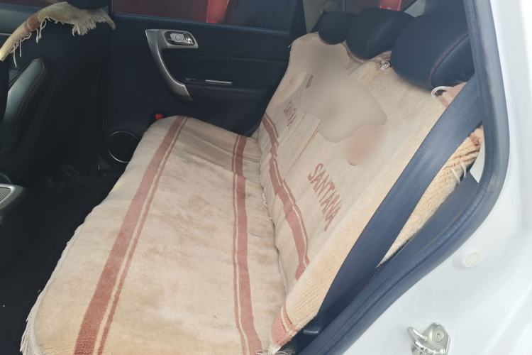 Used Haval H6 2015 Upgraded Model 1.5T Manual Two-Wheel Drive Elite Version