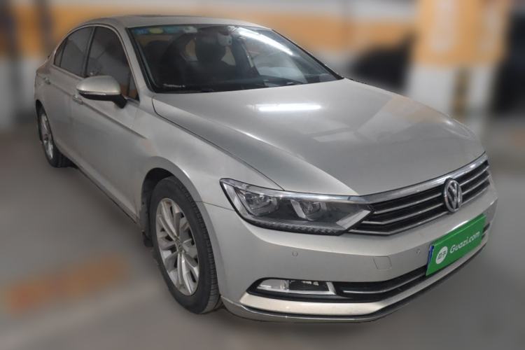 Used Volkswagen Magotan 2017 330TSI DSG Luxury Model