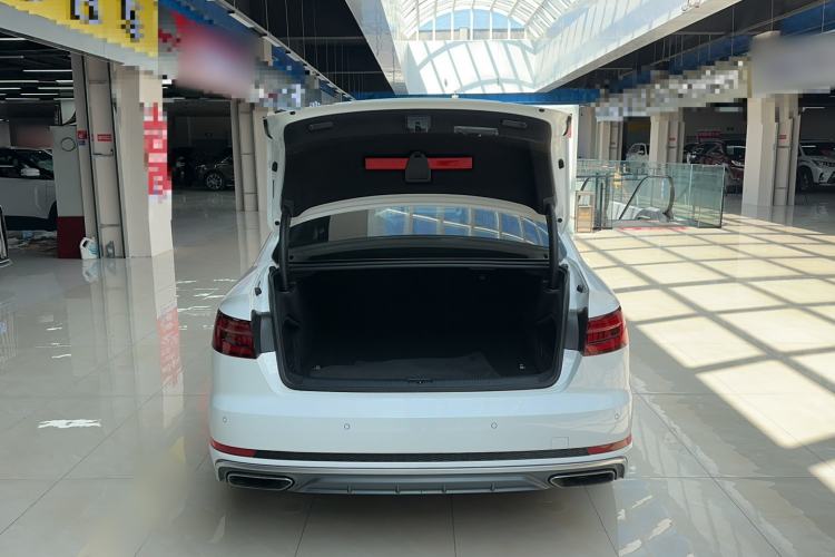 Used Audi A4L 2019 40 TFSI Fashion Version China V
