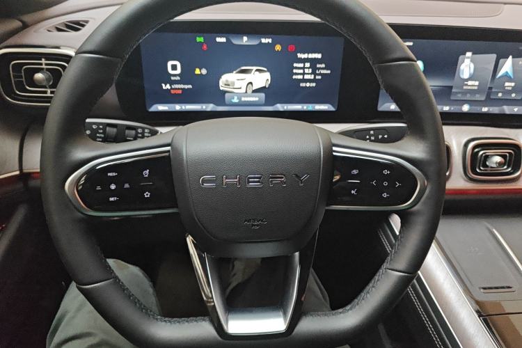 Used Chery Tiggo 9 2025 2.0T Automatic Two-Wheel Drive Luxury Edition 5 Seats