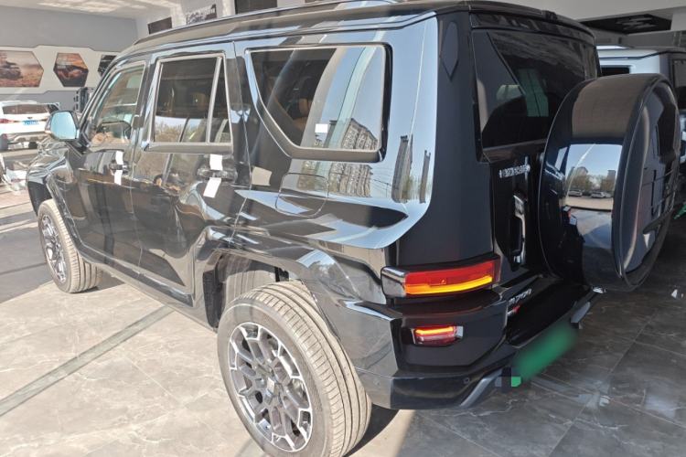 Used Tank 700 New Energy 2024 Hi4-T Extreme Edition
